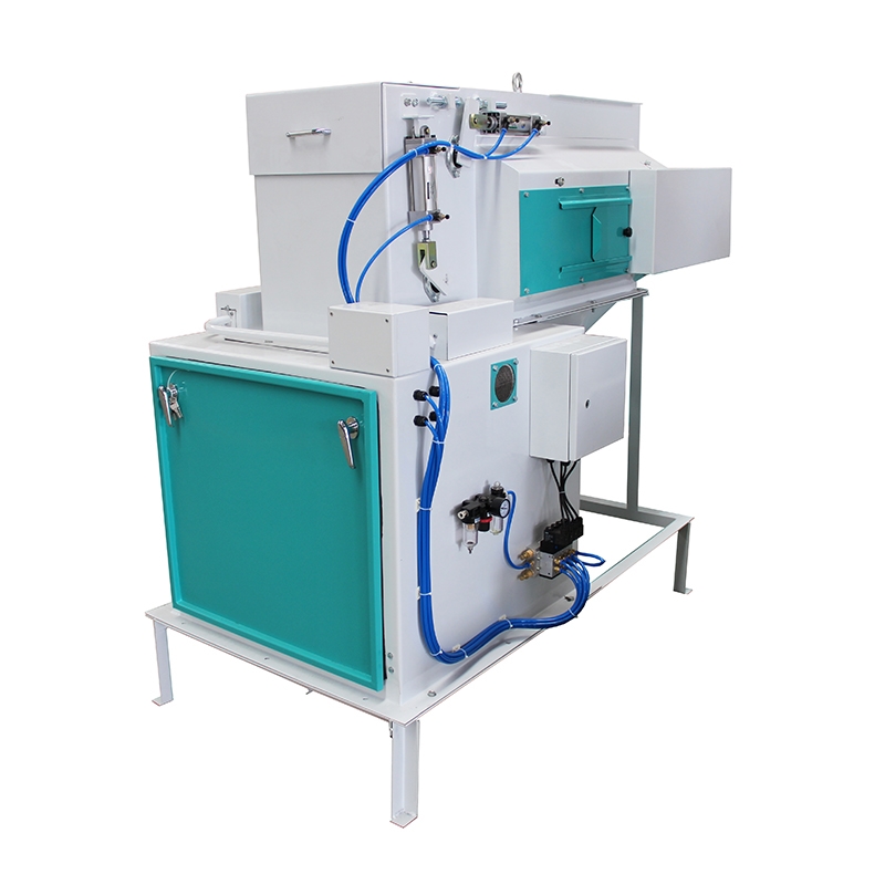 Automatic feed packing machine